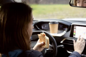 Is It Illegal to Eat and Drive in South Carolina?