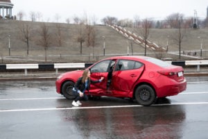 How to Handle Dealing with an Insurance Adjuster After Your Car Accident