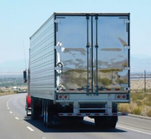 How To Avoid Tractor-Trailer Truck Accidents